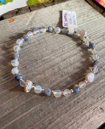 Keshi Pearl and Crystal Bracelet