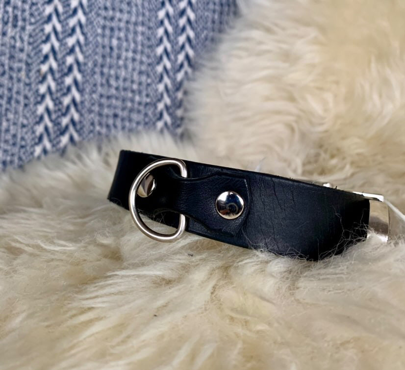 Handcrafted Black Leather Collar