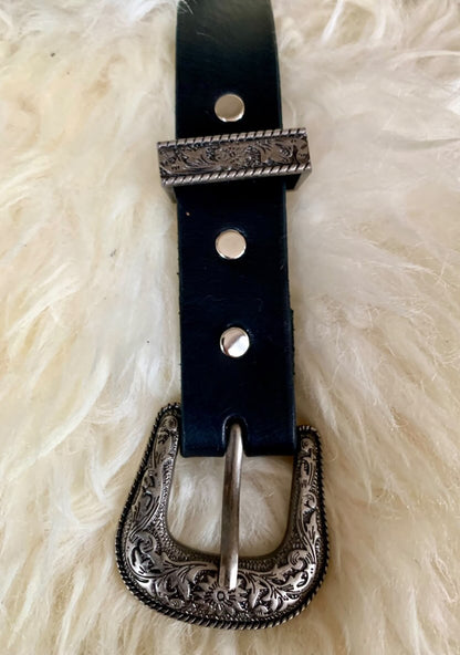 Handcrafted Black Leather Collar