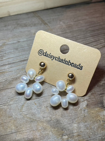 'Holly' Pearl Drop Earring