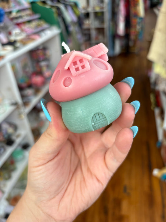 Little Mushy House Candle