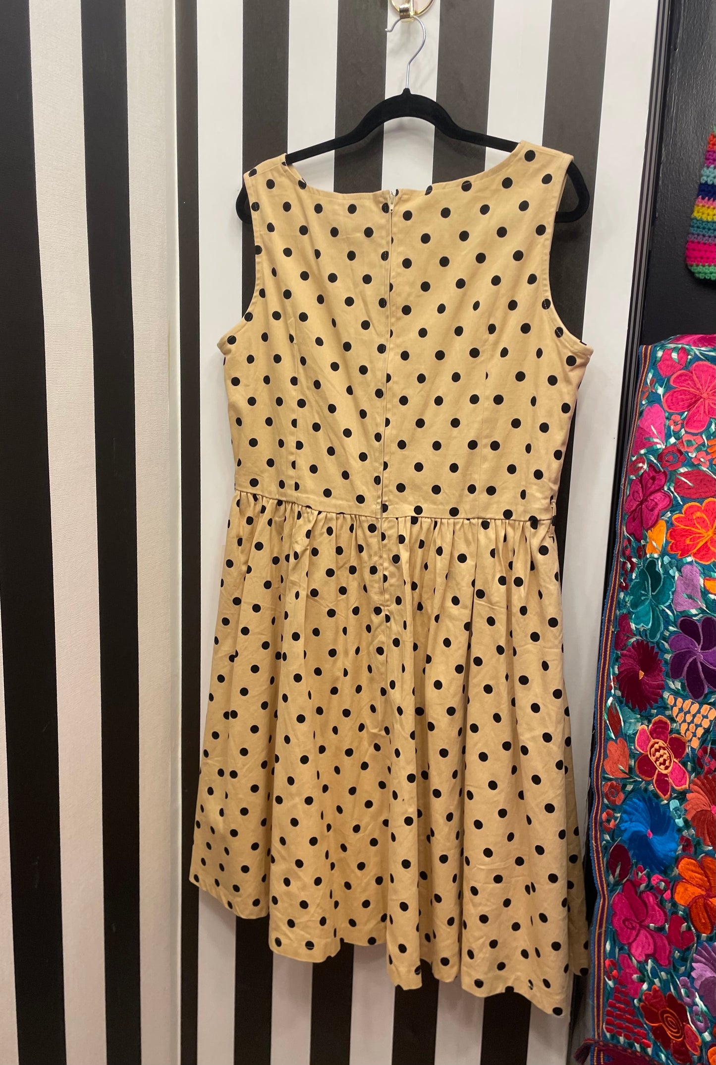 Lindy Bop Polka Dots